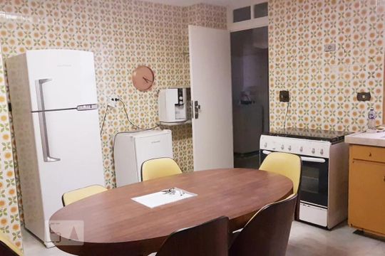 Cozinha de apartamento à venda com 4 quartos, 400m² em Copacabana, Rio de Janeiro
