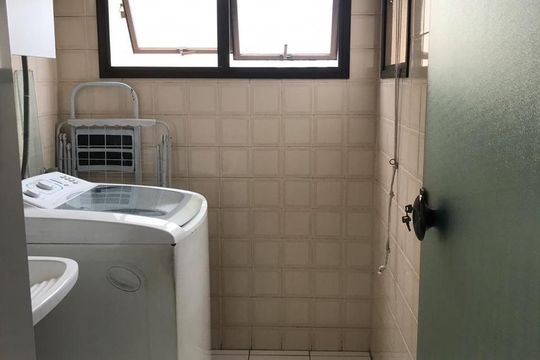 Lavanderia de apartamento para alugar com 2 quartos, 54m² em Vila Mangalot, São Paulo