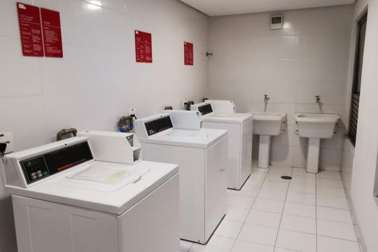 Área Comum - Lavnderia de apartamento para alugar com 1 quarto, 70m² em Usina Piratininga, São Paulo