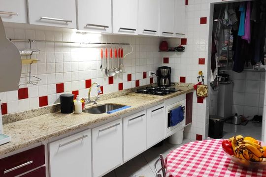 Cozinha de apartamento à venda com 3 quartos, 70m² em Vila Palmeiras, São Paulo