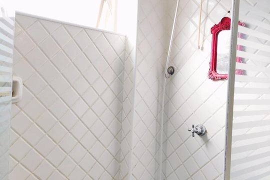 Banheiro de apartamento à venda com 3 quartos, 70m² em Vila Palmeiras, São Paulo