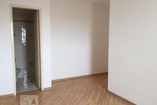 Quarto 1 de apartamento para alugar com 2 quartos, 68m² em Santo Antônio, São Caetano do Sul