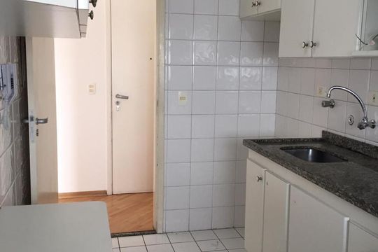Cozinha de apartamento para alugar com 2 quartos, 68m² em Santo Antônio, São Caetano do Sul