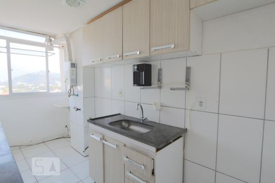 Cozinha de apartamento à venda com 2 quartos, 52m² em Taquara, Rio de Janeiro