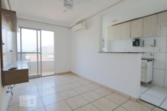 Apartamento à venda com 2 quartos, 52m² em Taquara, Rio de Janeiro