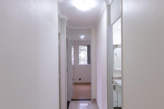 Corredor de apartamento à venda com 3 quartos, 65m² em Vila Carrão, São Paulo