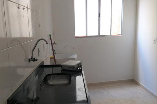 Cozinha de kitnet/studio para alugar com 1 quarto, 30m² em Vila Diva (zona Norte), São Paulo