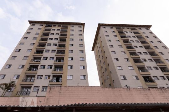 Fachada de apartamento à venda com 3 quartos, 55m² em Jardim Castelo, São Paulo