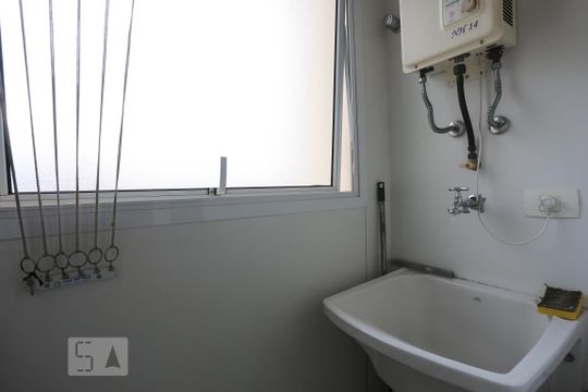 Area de Serviço de kitnet/studio para alugar com 1 quarto, 50m² em Consolação, São Paulo