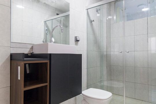 Banheiro Social de apartamento à venda com 2 quartos, 82m² em Mirandópolis, São Paulo