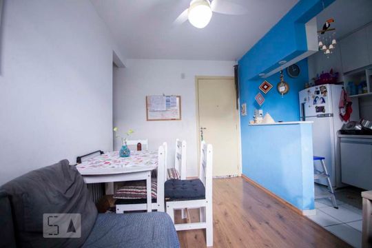 Apartamento à venda com 2 quartos, 49m² em Vila Carminha, Campinas