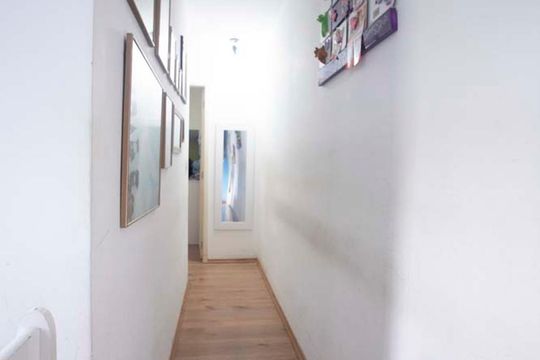 corredor de apartamento à venda com 2 quartos, 49m² em Vila Carminha, Campinas