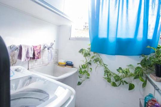 lavanderia de apartamento à venda com 2 quartos, 49m² em Vila Carminha, Campinas