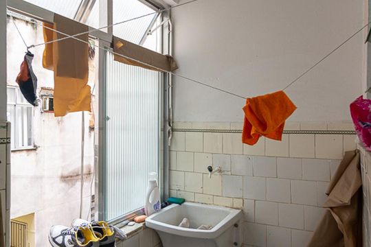 Área de Serviço de apartamento à venda com 2 quartos, 50m² em Centro, Niterói