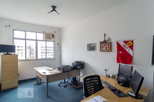 Sala de apartamento à venda com 2 quartos, 50m² em Centro, Niterói