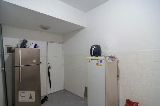 Cozinha de apartamento à venda com 2 quartos, 50m² em Centro, Niterói