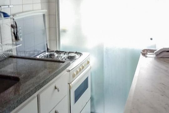 Cozinha de apartamento à venda com 1 quarto, 35m² em Bela Vista, São Paulo