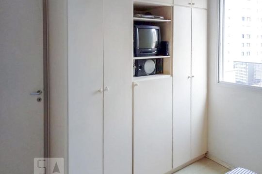 Quarto de apartamento à venda com 1 quarto, 35m² em Bela Vista, São Paulo