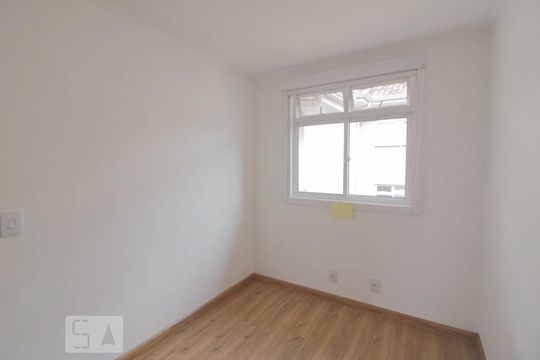 Quarto 1 de apartamento para alugar com 3 quartos, 68m² em Fazendinha, Curitiba