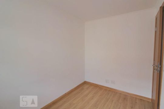 Quarto 1 de apartamento para alugar com 3 quartos, 68m² em Fazendinha, Curitiba