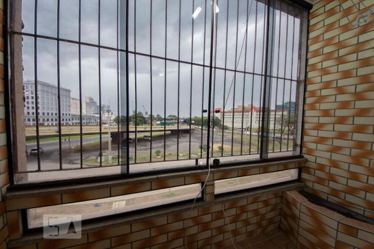 Vista Quarto 2 de apartamento à venda com 2 quartos, 80m² em Jardim Floresta, Porto Alegre