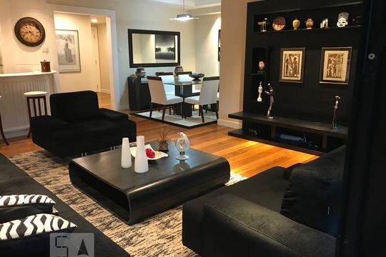 Sala de apartamento à venda com 4 quartos, 240m² em Barra da Tijuca, Rio de Janeiro