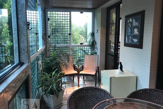 Varanda de apartamento à venda com 4 quartos, 240m² em Barra da Tijuca, Rio de Janeiro