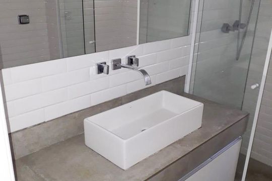 Banheiro de apartamento para alugar com 2 quartos, 130m² em Pinheiros, São Paulo