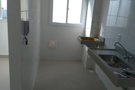 Cozinha de apartamento à venda com 2 quartos, 43m² em Jardim Íris, São Paulo