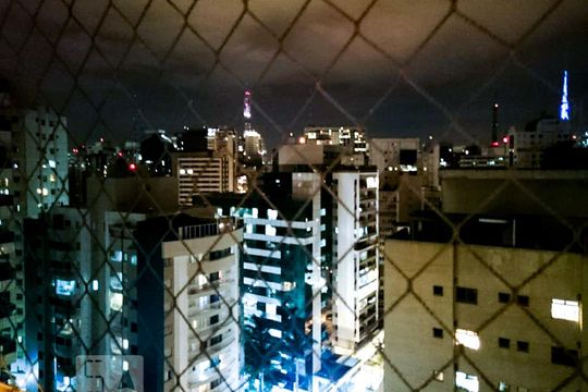 Vista de kitnet/studio para alugar com 1 quarto, 28m² em Consolação, São Paulo