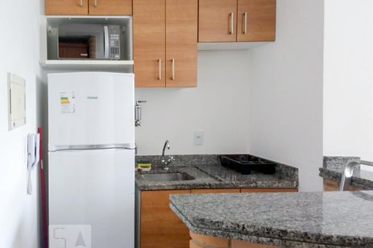 Cozinha de kitnet/studio para alugar com 1 quarto, 28m² em Consolação, São Paulo