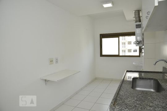 Cozinha de apartamento à venda com 4 quartos, 98m² em Curicica, Rio de Janeiro