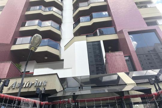 Vista da Rua de apartamento à venda com 3 quartos, 147m² em Vila Regente Feijó, São Paulo