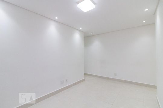 Sala de apartamento para alugar com 2 quartos, 60m² em Jardim Flor da Montanha, Guarulhos