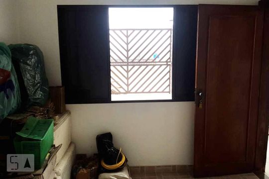 Quarto de casa para alugar com 3 quartos, 180m² em Penha de França, São Paulo
