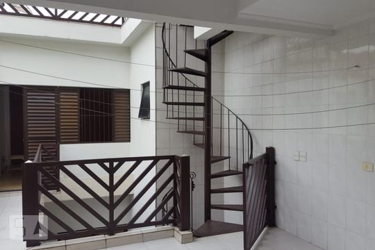Casa para alugar com 3 quartos, 180m² em Penha de França, São Paulo