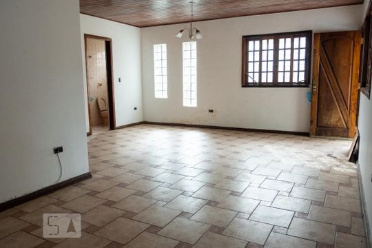 Sala de casa à venda com 3 quartos, 220m² em Vila Taquari, São Paulo