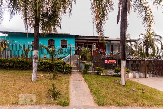 Fachada de casa à venda com 6 quartos, 650m² em Jardim Atlântico, Belo Horizonte