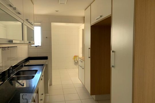 Cozinha de apartamento à venda com 4 quartos, 300m² em Santana, São Paulo