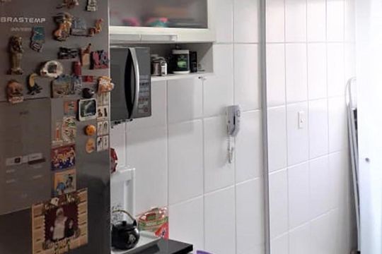 Cozinha de apartamento à venda com 2 quartos, 50m² em Vila Palmeiras, São Paulo