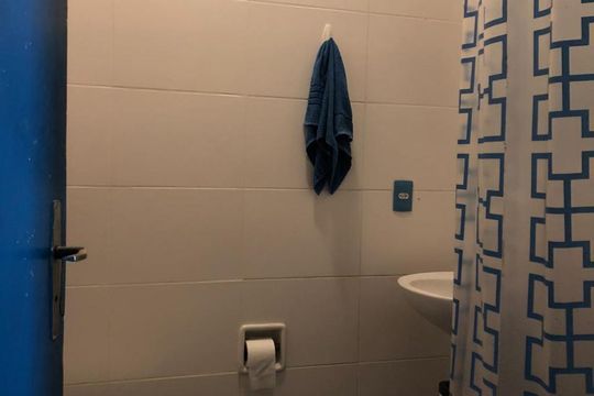Banheiro de apartamento para alugar com 3 quartos, 110m² em Santa Teresa, Rio de Janeiro