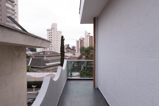 Varanda de casa à venda com 3 quartos, 169m² em Jardim Avelino, São Paulo