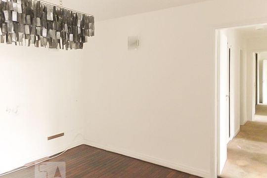 Sala de apartamento para alugar com 2 quartos, 130m² em Pinheiros, São Paulo