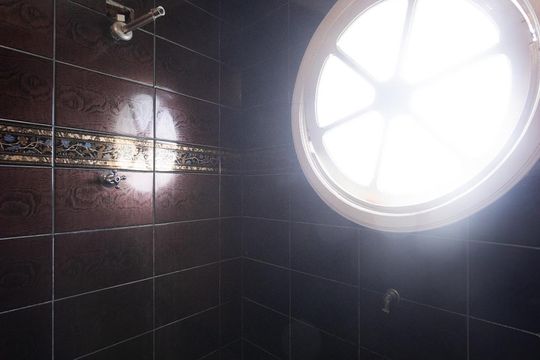 Banheiro da Suite 1 de casa para alugar com 4 quartos, 500m² em Jardim Haia do Carrão, São Paulo