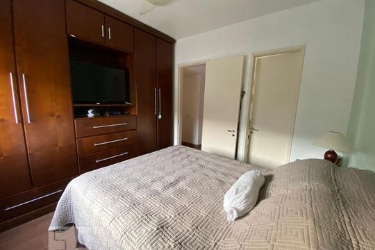 Quarto 2 de apartamento para alugar com 3 quartos, 110m² em Laranjeiras, Rio de Janeiro