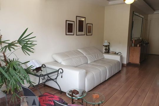 Sala de apartamento para alugar com 3 quartos, 110m² em Laranjeiras, Rio de Janeiro