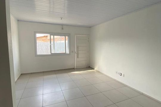 Casa de Condomínio à venda com 2 quartos, 56m² em Niterói, Canoas