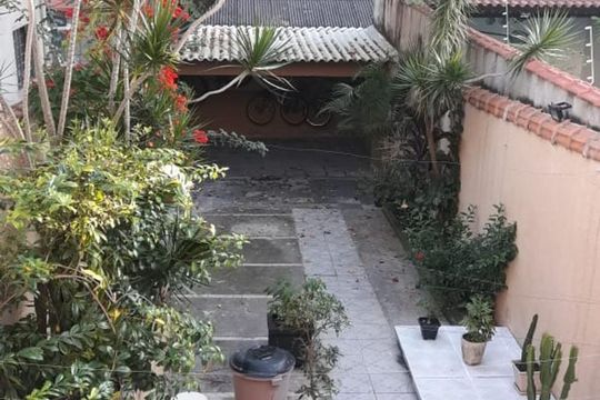 Quintal de casa para alugar com 3 quartos, 140m² em Vila Monte Santo, São Paulo