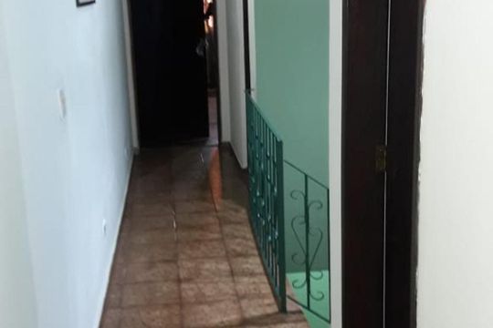 Corredor de casa para alugar com 3 quartos, 140m² em Vila Monte Santo, São Paulo