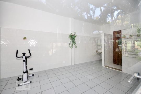 Apartamento para alugar com 2 quartos, 70m² em Anil, Rio de Janeiro